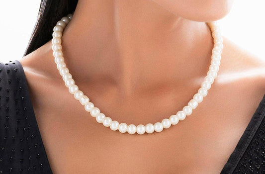Aína Classic Pearl Necklace Set With Earrings ✨