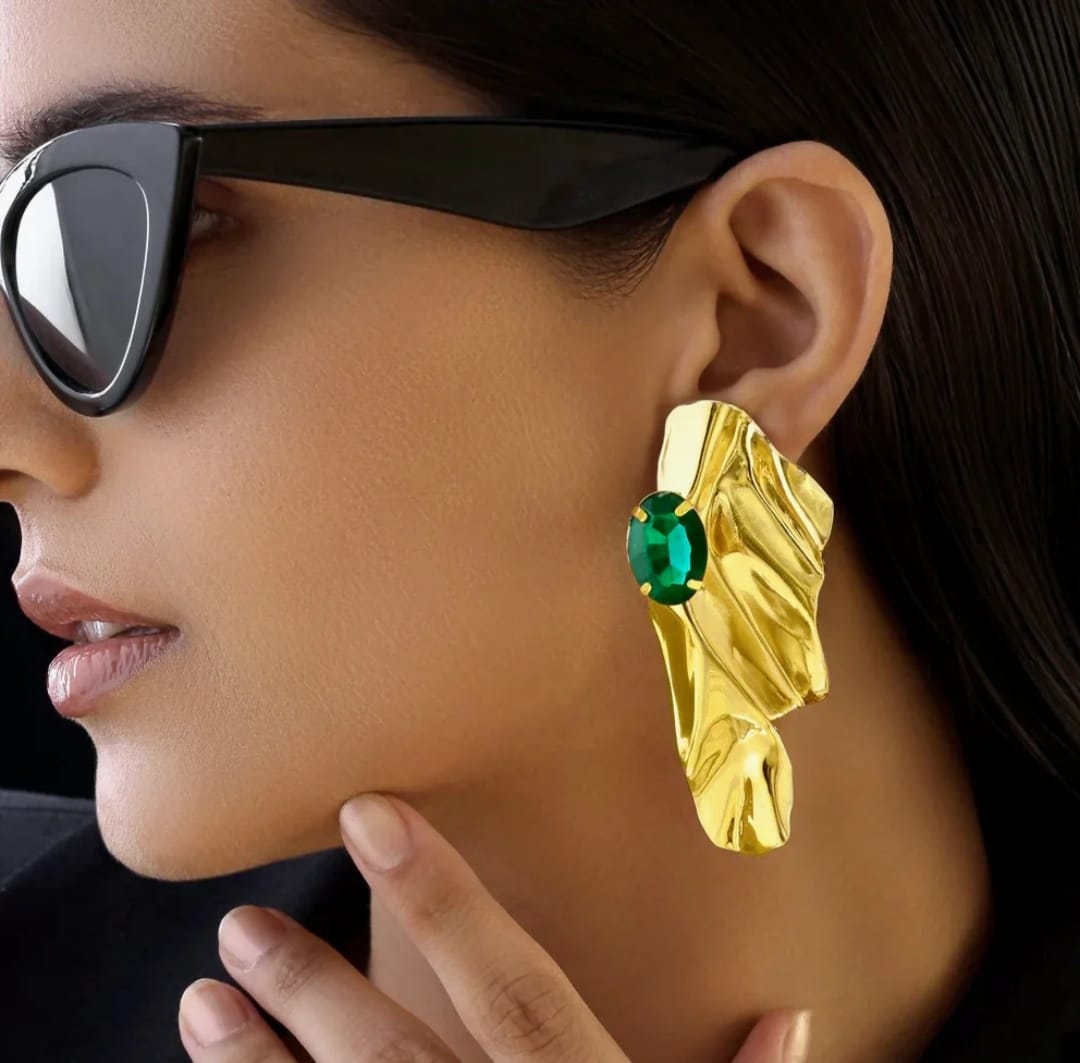 Aína Anti-Tarnish Emerald Earrings✨