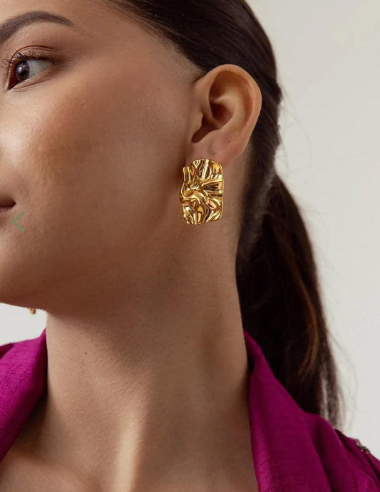 Aína Gold Plated Anti-Tarnish Square Stud Earrings ✨