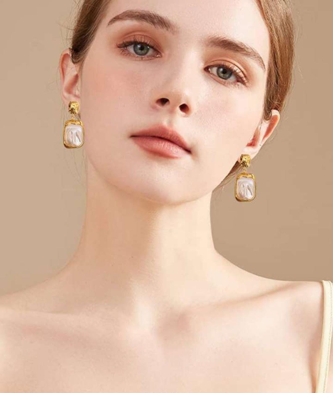 Aína Anti-Tarnish Square Drop Earrings ✨
