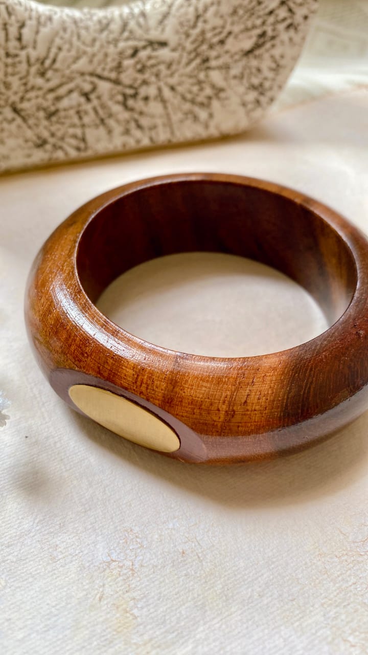 Classic Wooden Statement Bangle (Size:2.6)