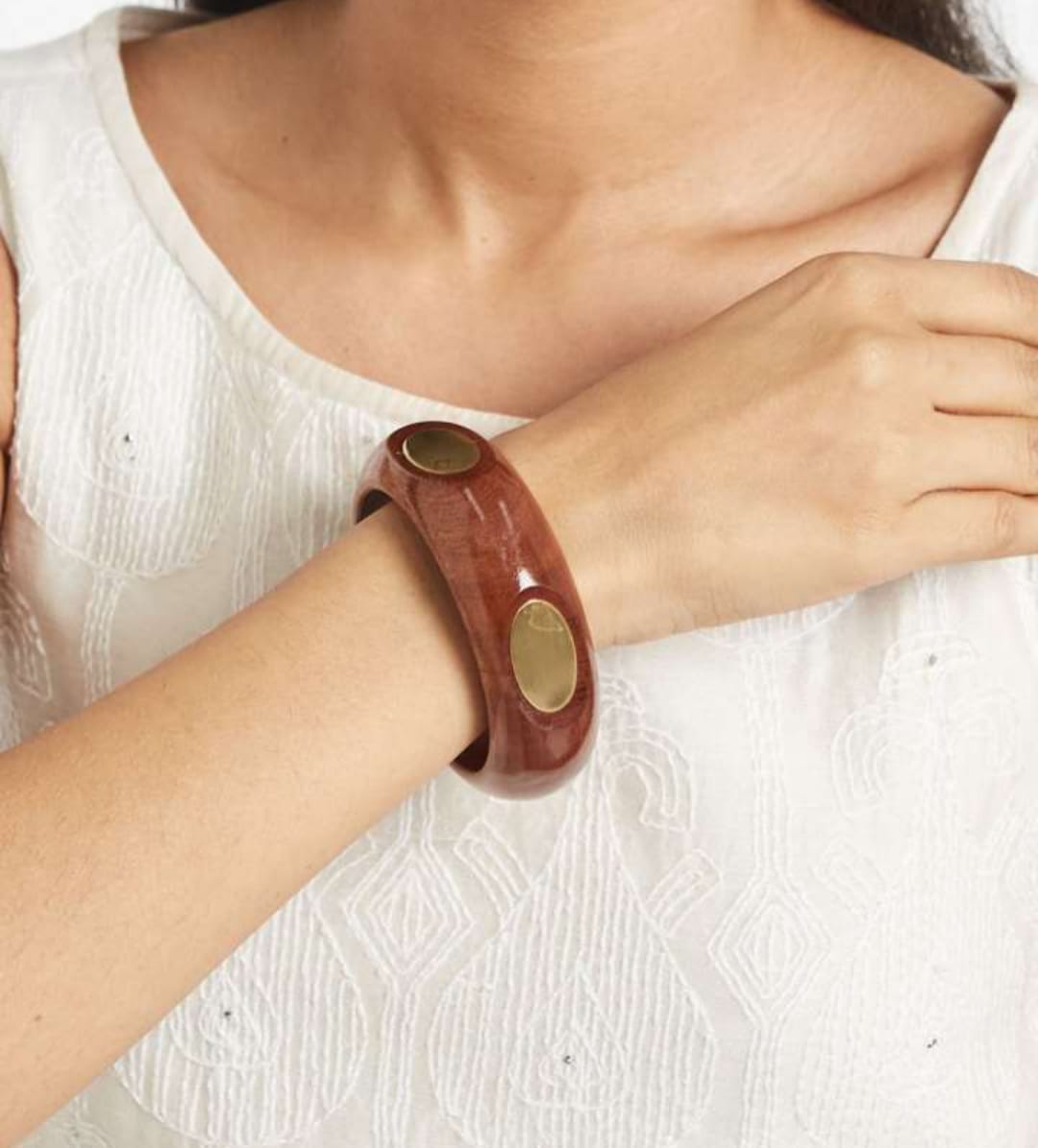 Classic Wooden Statement Bangle (Size:2.6)