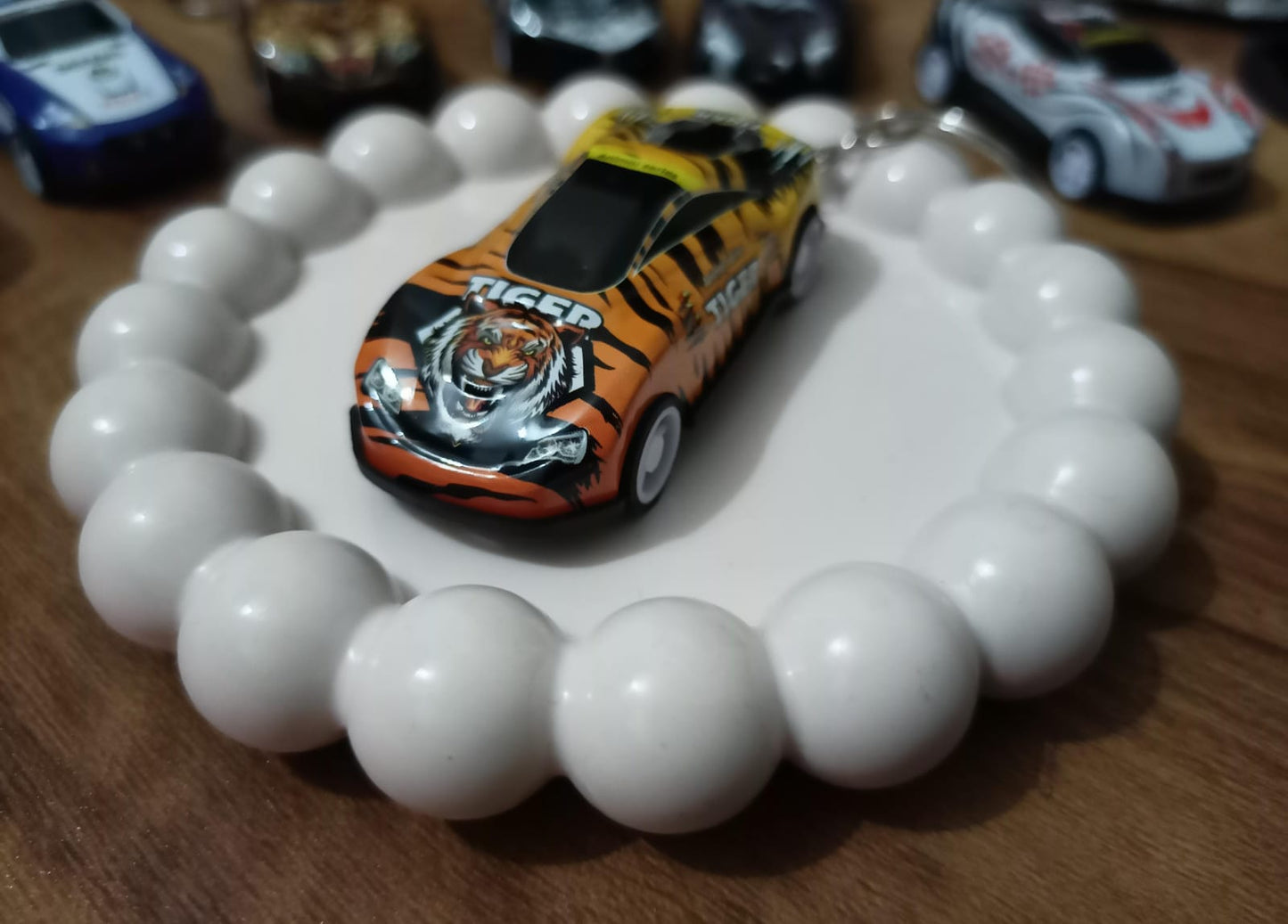 🐯 Tiger-Themed Miniature Car Keychain