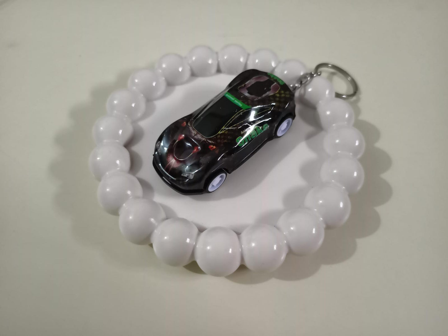 🐍 Snake Strike Keychain Car
