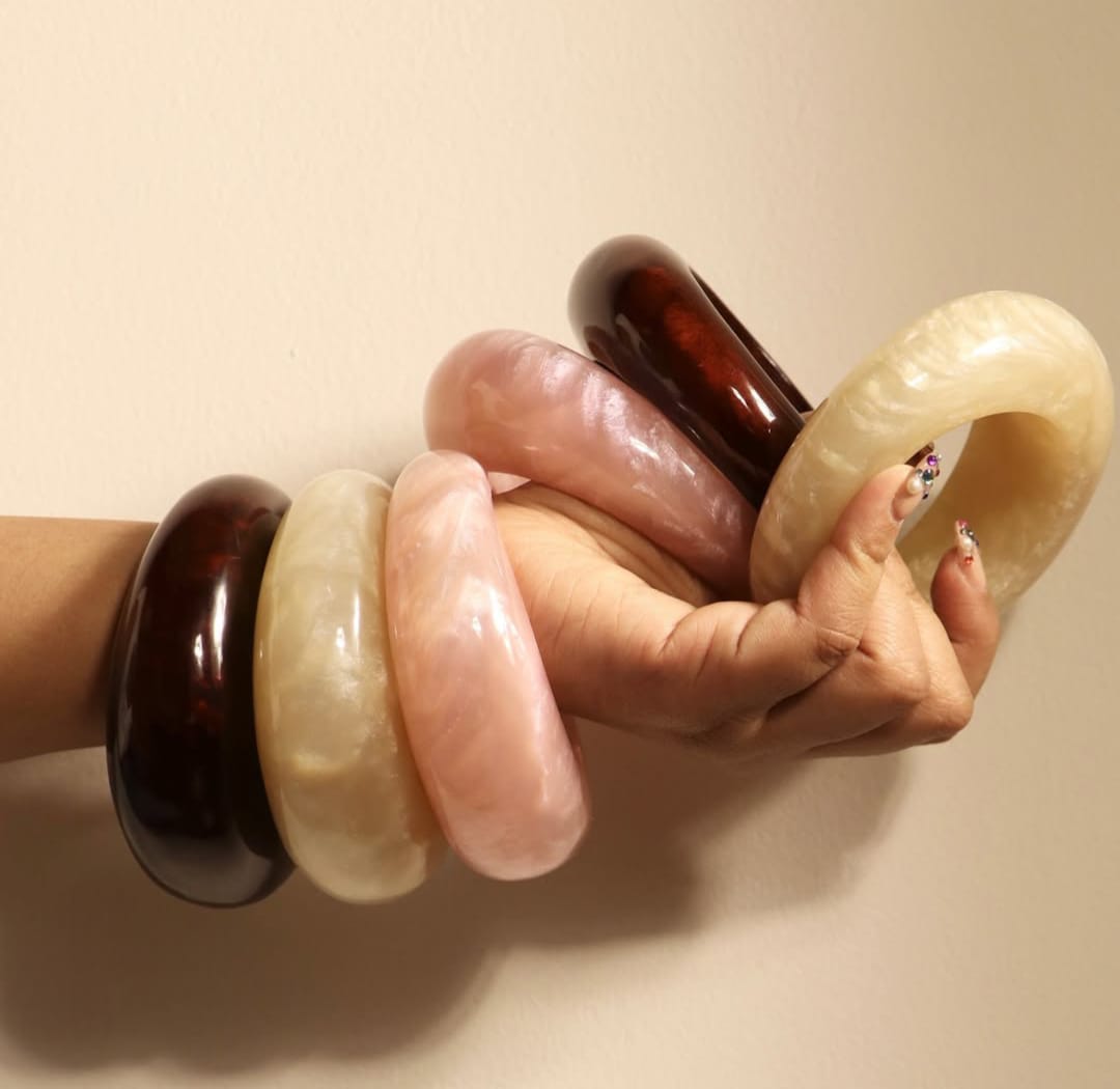 Radiant Resin Bangles – Trio Set✨(Size:2.6)