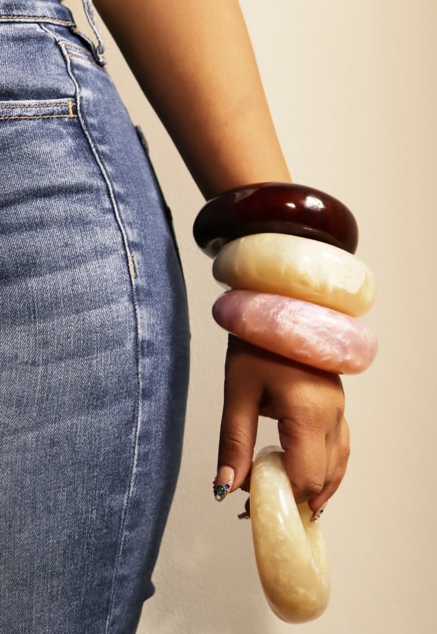 Radiant Resin Bangles – Trio Set✨(Size:2.6)