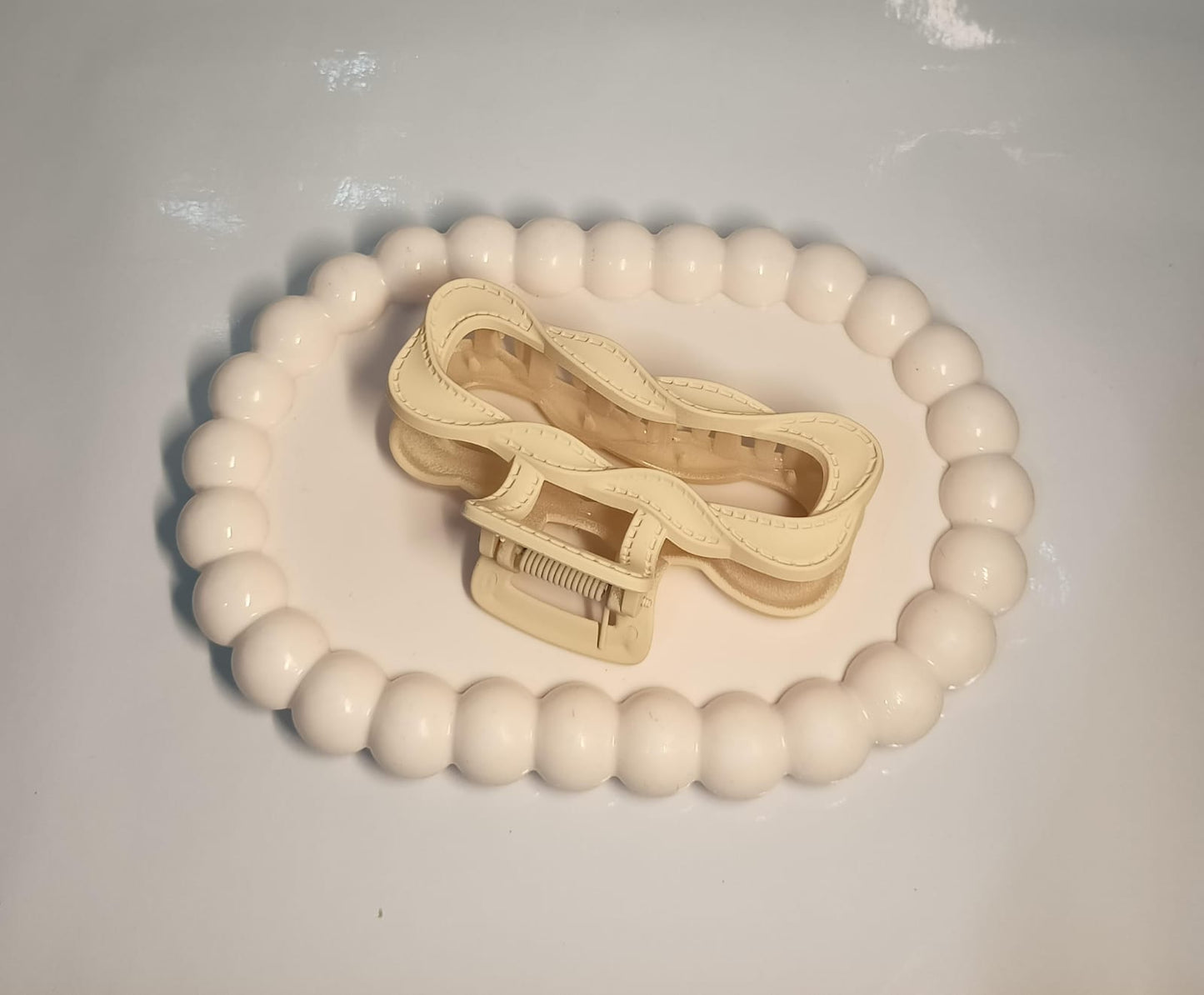 Wavy Matte Claw Clips