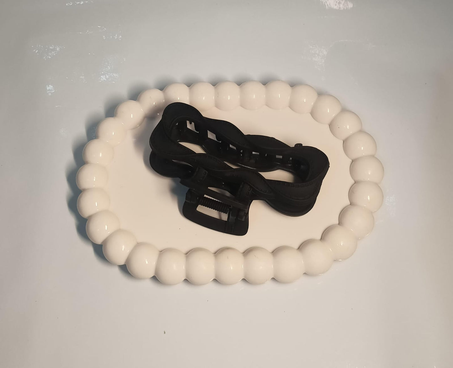 Wavy Matte Claw Clips