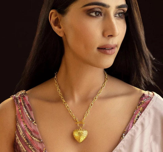 Aína Anti-Tarnish T lock Puffy Heart Pendant Necklace ✨