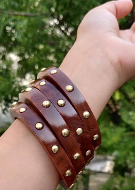 Rustic Studded Leather Cuff Bracelet (Size:2.6)
